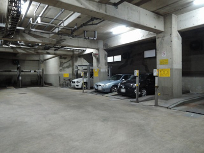 【駐車場】 | 横浜平沼ダイカンプラザ一号館 | 駐車場です。
