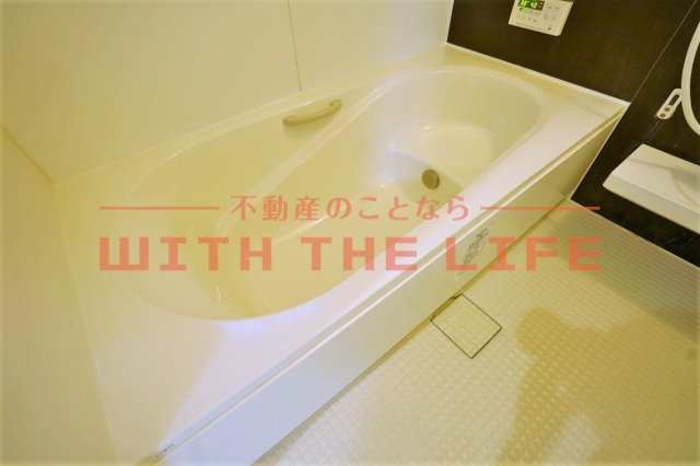 キャッスル（東合川）【キャッシュバック対象物件】の浴室|日々の疲れを癒すお風呂付です