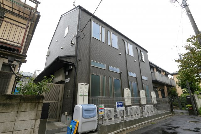 サンハイツ江戸川の外観