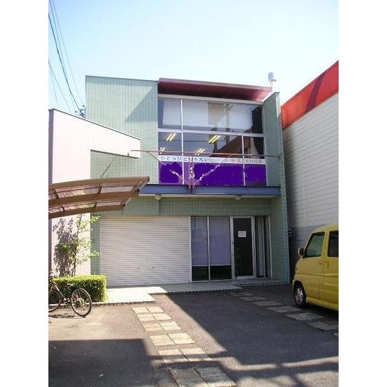 ＫＡＷＡＳＨＩＭＡ　ＢＵＩＬＤの外観