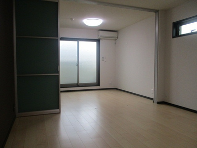 【寝室】 | ソレイユ聖天下Ａ