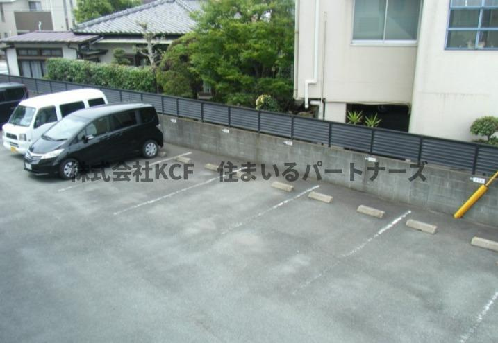 サンフラワー津福の駐車場|駐車場に車を止められます