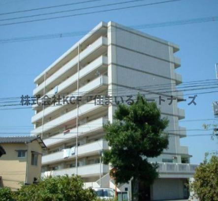 サンフラワー津福の外観|おしゃれな外観です