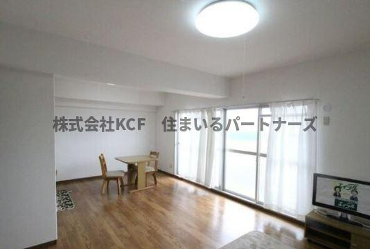 サンフラワー津福の居間・リビング