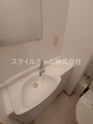 【洗面所】 | エミール大岩