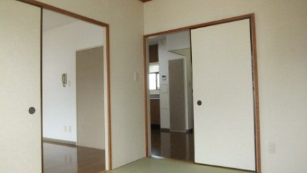 グリーンヒル夏見Ⅲの居間・リビング|ペット相談可能物件です☆