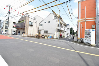 【前面道路含む現地写真】 | 現地見学や資料請求などお気軽にお問合わせ下さい。
周辺環境とあわせて現地ご案内致します。