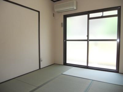 シャロム吉祥院の寝室|和室