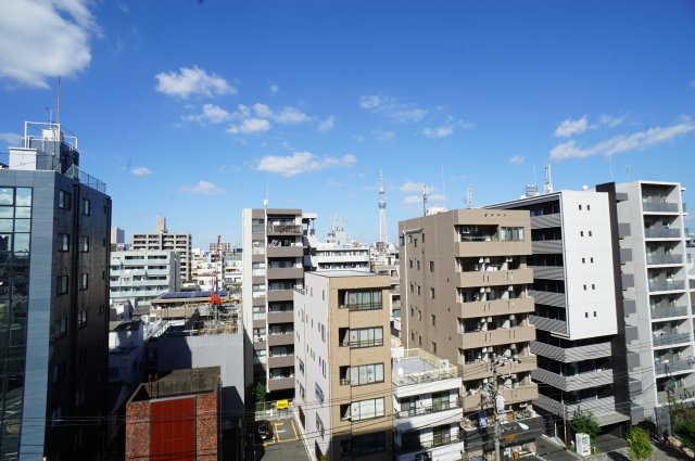 プライムメゾン森下の展望|バルコニーからはスカイツリーが望めます