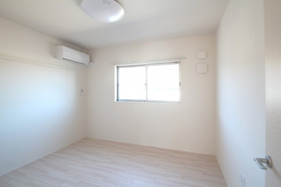 【寝室】 | リッチ・モンド