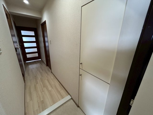 藤和シティコープ河辺Ⅱの設備|玄関のシューズボックス