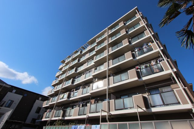 藤和シティコープ河辺Ⅱの外観|バルコニー側の建物外観