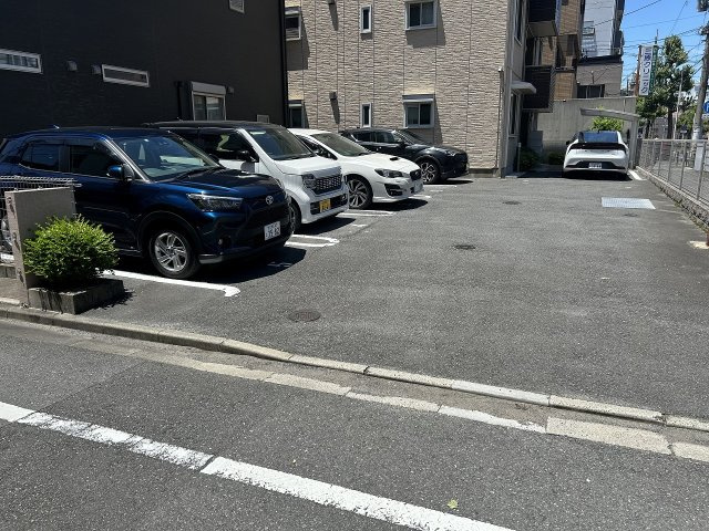 【駐車場】 | シャーメゾン旭町