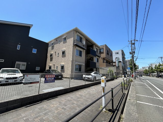 【外観】 | シャーメゾン旭町 | ◆◇◆大人気の入居時の費用負担0円プラン利用可能◆◇◆
〇現地待合わせOK　〇LINE対応可　〇他社物件持込ＯＫ
〇遠隔契約OK　〇お値引き喜んで♪皆様のお問合せをお待ちしています♪