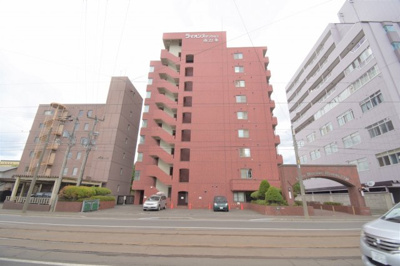 【外観】 | ライオンズマンション南22条 | アフターサービス保証付きのリノベーションマンション（2021年9月完了）
