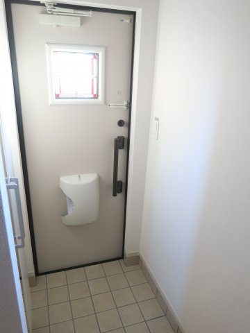 カムイ・インタラの玄関