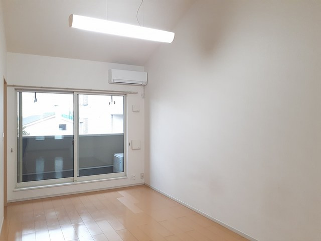 カムイ・インタラの居間・リビング