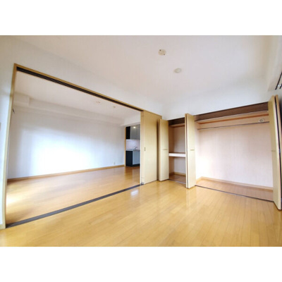 【洋室】 | 小芝ビル | コンパクトで使いやすい洋室です