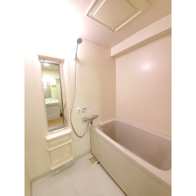 【浴室】 | 小芝ビル | 即日案内可能です♪現地待ち合わせOK！どの物件でも当社でお得にご案内できますのでまとめて内覧ください♪
