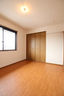 【寝室】 | ドミール