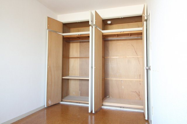 リアライズ垂水の収納