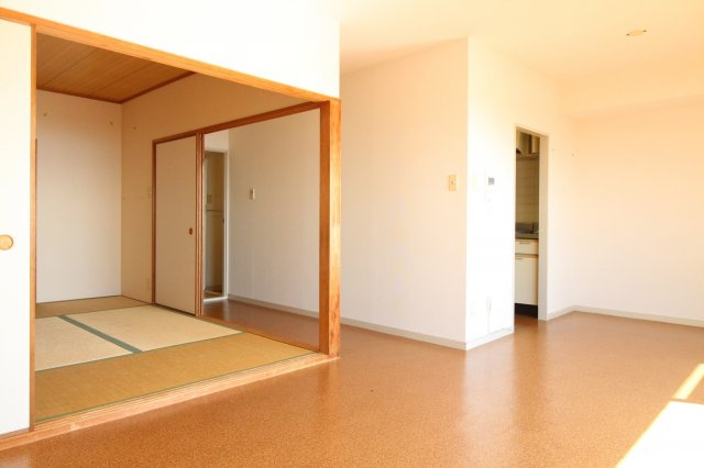 リアライズ垂水の居間・リビング