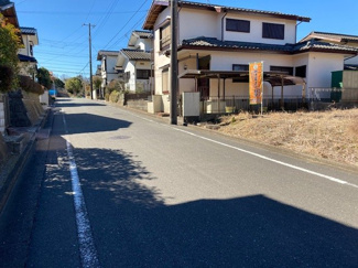 【前面道路含む現地写真】
