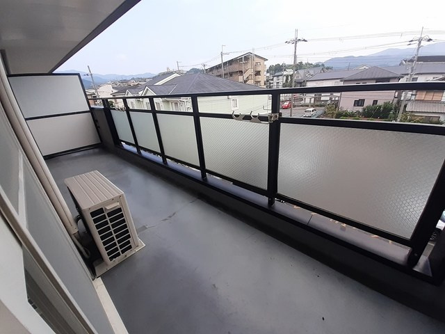 プレステージ三日市のバルコニー