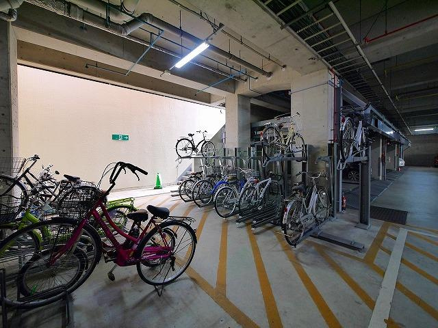 OMマンション東生駒のその他共用部分|駐輪場です