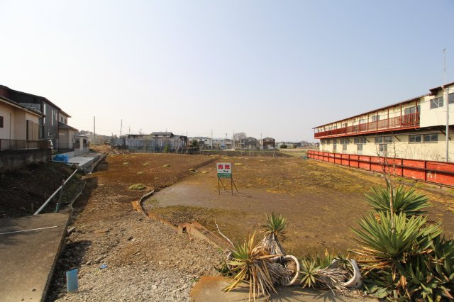 川越市大字古市場　建築条件なし売地　「上福岡駅」徒歩33分　敷地498坪　の外観