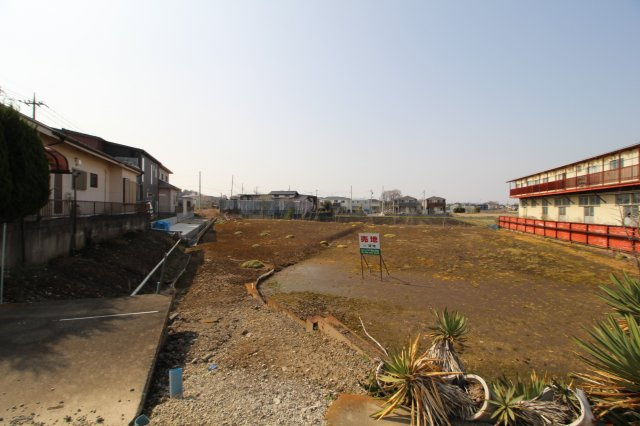 川越市大字古市場　建築条件なし売地　「上福岡駅」徒歩33分　敷地498坪　の外観