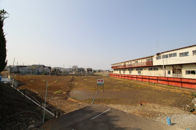 川越市大字古市場　建築条件なし売地　「上福岡駅」徒歩33分　敷地498坪　の外観