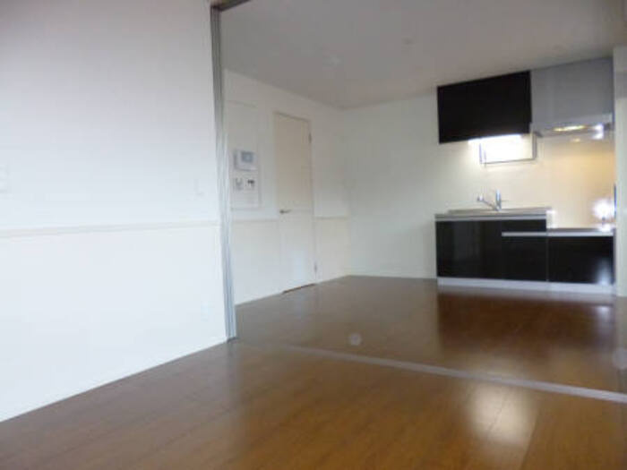 グラシューズ市川の居間・リビング