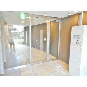 【エントランス】 | アールズコート