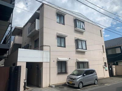 【外観】 | ラフィーヌ飯塚 | 外観は落ち着いています