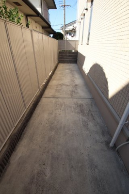 【庭】 | セジュール寺池台