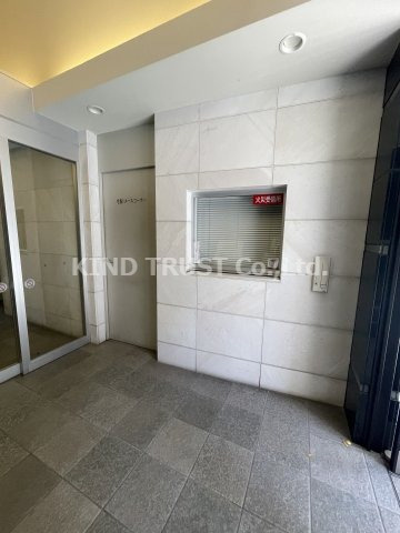 プレミアムコート天神橋エイトのロビー|建物の内部です