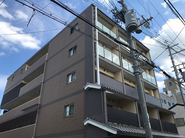 LUXENA KIYOMIZU GOJO（ラグゼナ清水五条）の外観