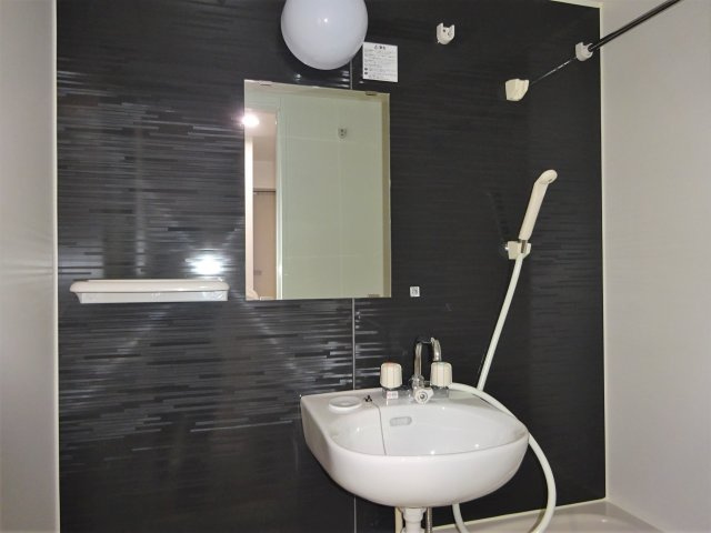 アン・リベール西小岩 の洗面所