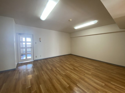 【居間・リビング】 | 三鷹ロイヤルハイツ