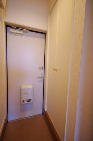 【玄関】