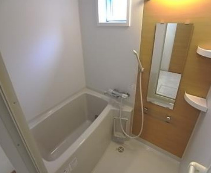 ハイツウエストⅡの浴室