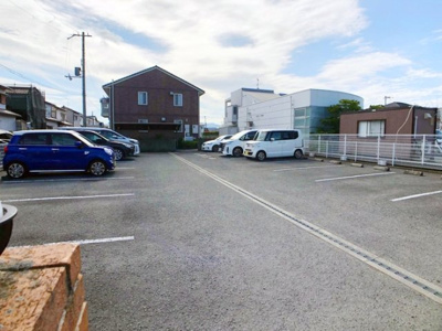 【駐車場】 | セジュール岡崎
