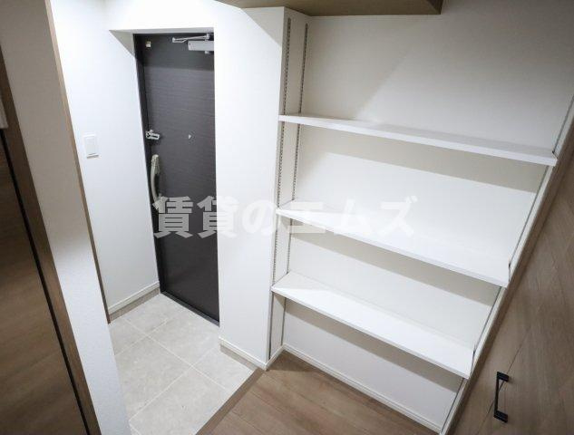 【玄関】 | ＴＨＥＳＱＵＡＲＥ　ＵｒｂａｎＲｅｓｉｄｅｎｃｅ