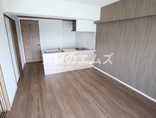【居間・リビング】 | ＴＨＥＳＱＵＡＲＥ　ＵｒｂａｎＲｅｓｉｄｅｎｃｅ