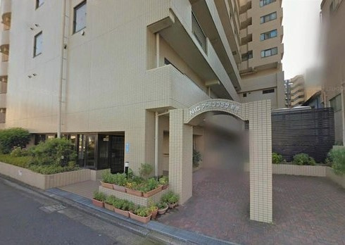 ＮＩＣアーバンプラザ鶴見　（鶴見区生麦4丁目）のエントランス|毎日通るエントランスはこのようになっています