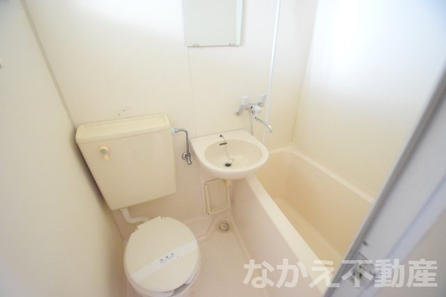 【浴室】 | 日々の疲れを癒すお風呂付です