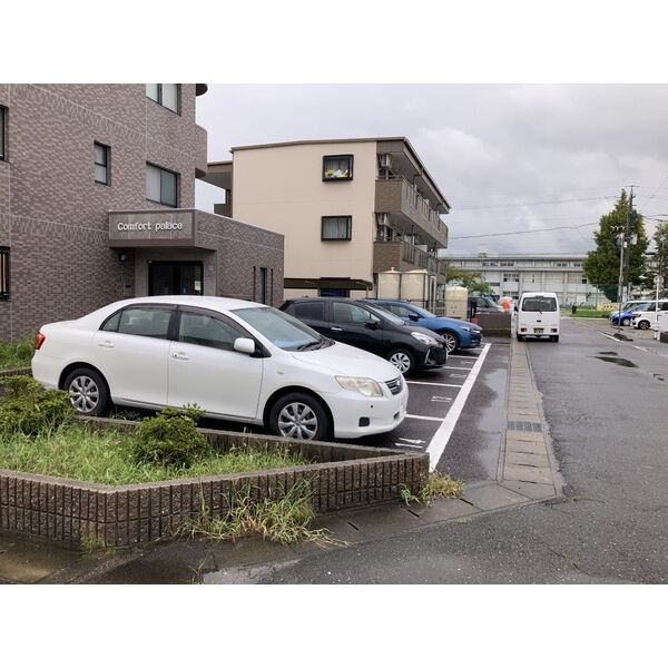 Comfortpalaceの駐車場