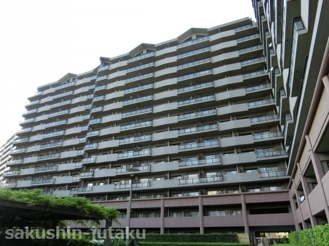 プローラ津田沼の外観|プローラ津田沼　ＪＲ総武線「津田沼駅」徒歩７分　床暖房　南東向きバルコニー　風通しの良い両面バルコニ―