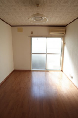 【内装】 | ＨＹＤＥＨＯＵＳＥ | のんびりくつろげるお部屋☆